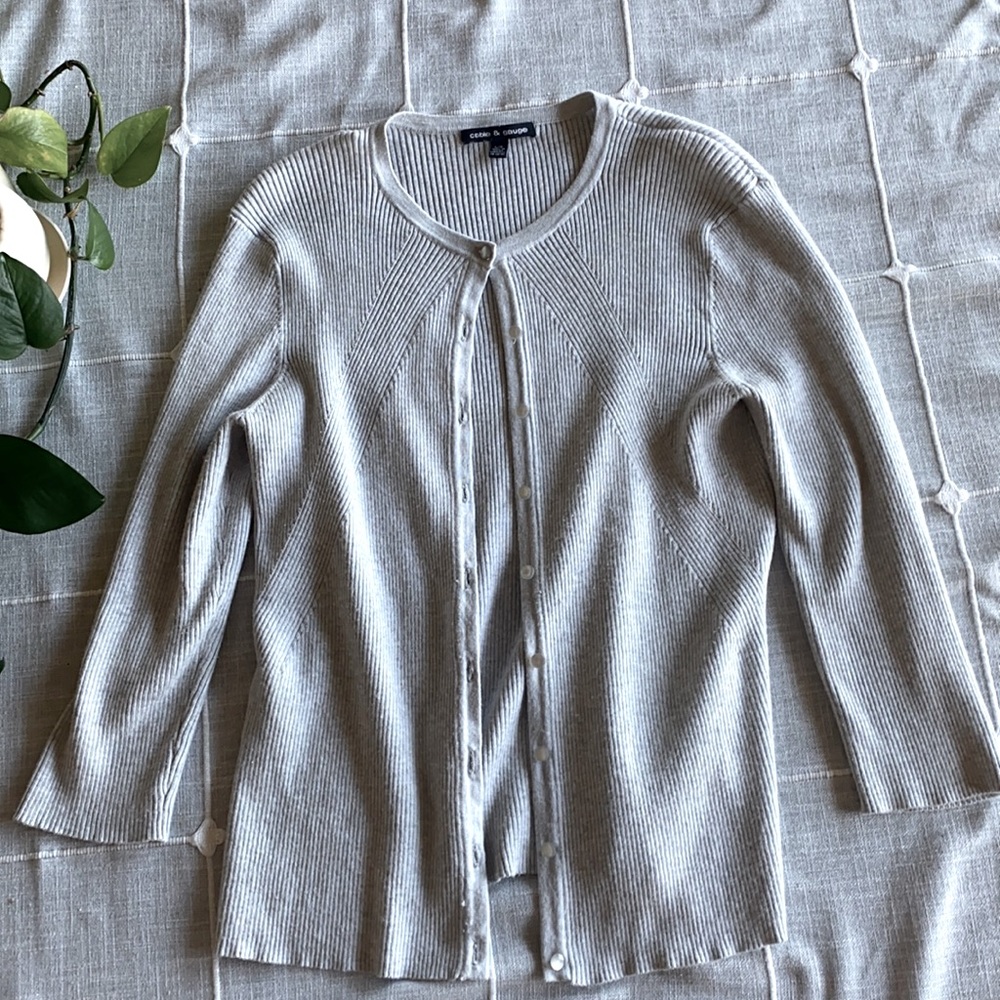 Cable & Gauge Light Gray Cardigan; Worn ONCE;Large